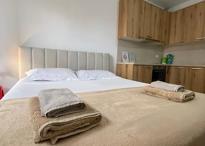 Apartament Bonbon Quiet - Enjoy Travel Tirana