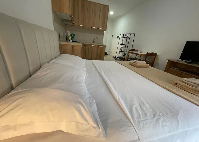 Bonbon Quiet - Enjoy Travel Apartament Tirana